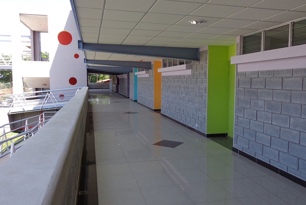 Institucional Dean Tropical Metalico